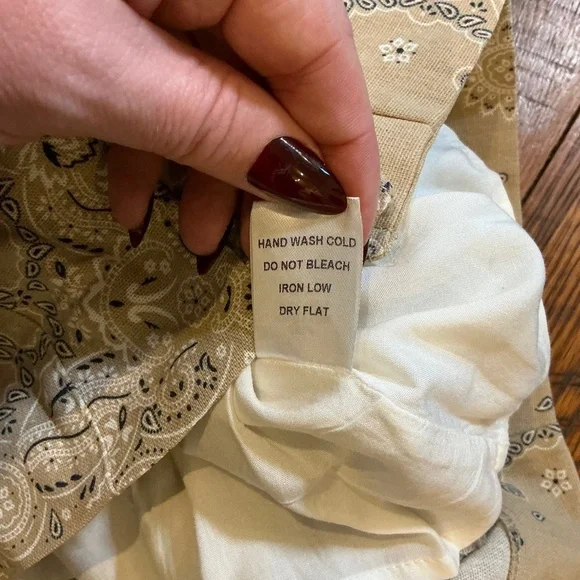 MABLE Tan Paisley Belted Shirt Dress Short Sleeve Button Front Small - Picture 6 of 6